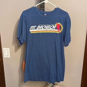 Nice soft t shirt. Mt bachelor
